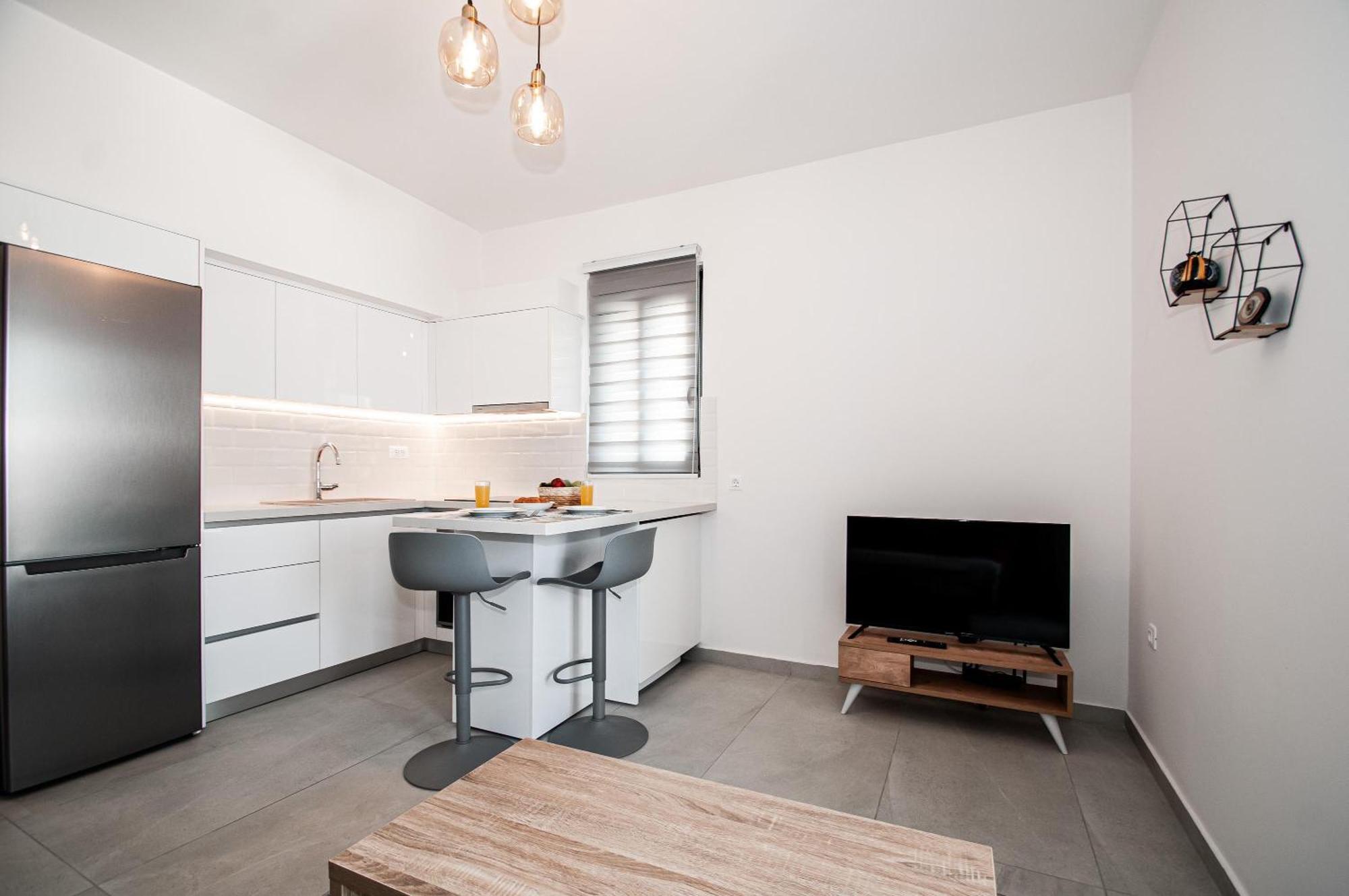 Anesis Town Apartments Rhodes City Екстер'єр фото